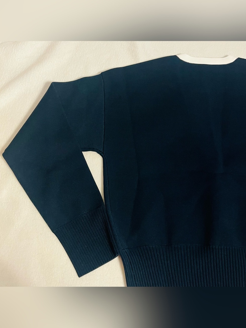 NWT Veronica Beard Navy and White V-Neck Button Cardigan S - Picture 13 of 15